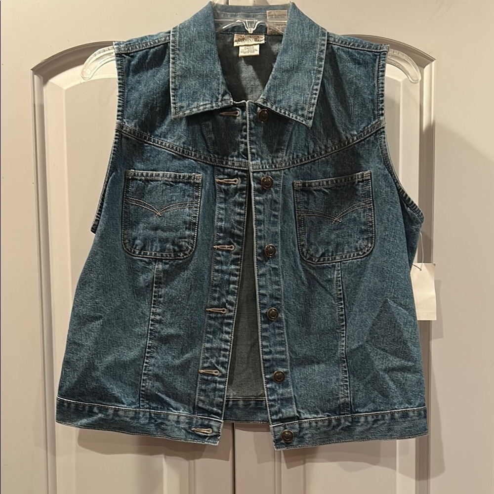 St. John's Bay Blue Denim Vest